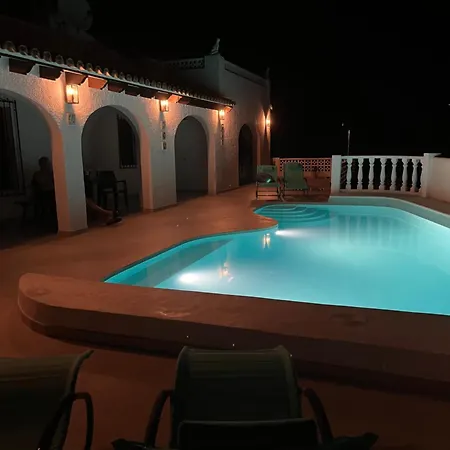 Sonrisa Villa *